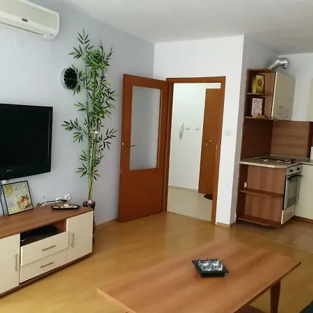 Yassen Vip * Солнечный берег