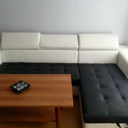 Yassen Vip Апартаменты *