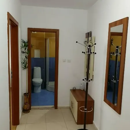 Апартаменты Yassen Vip *